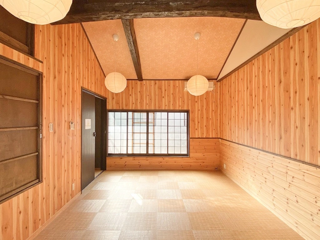 2階 洋室（実写）